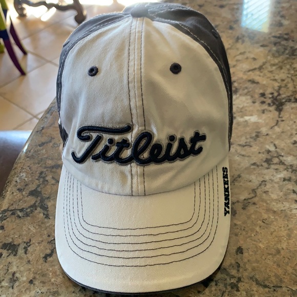 titleist yankees hat